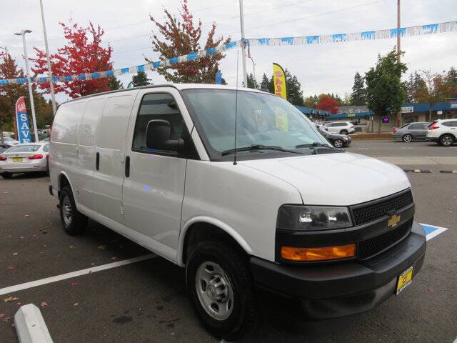 2021 Chevrolet Express 2500