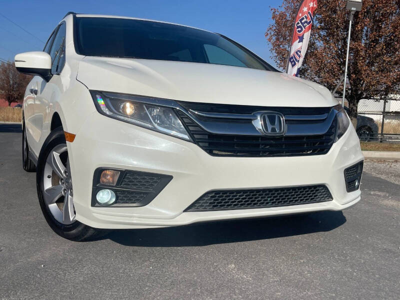 2018 Honda Odyssey EX-L photo 32