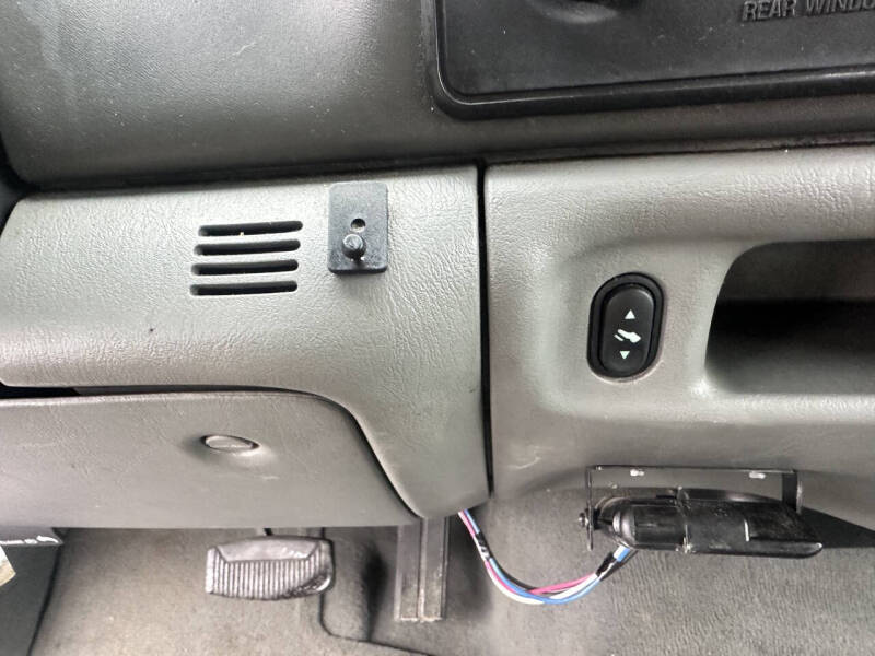 2004 Ford F-350 Super Duty Lariat