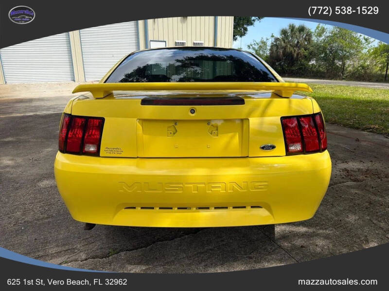 2002 Ford Mustang