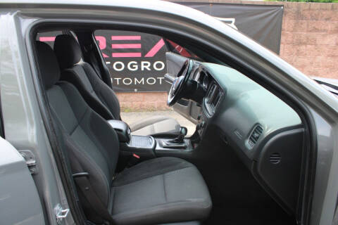 2019 Dodge Charger SXT