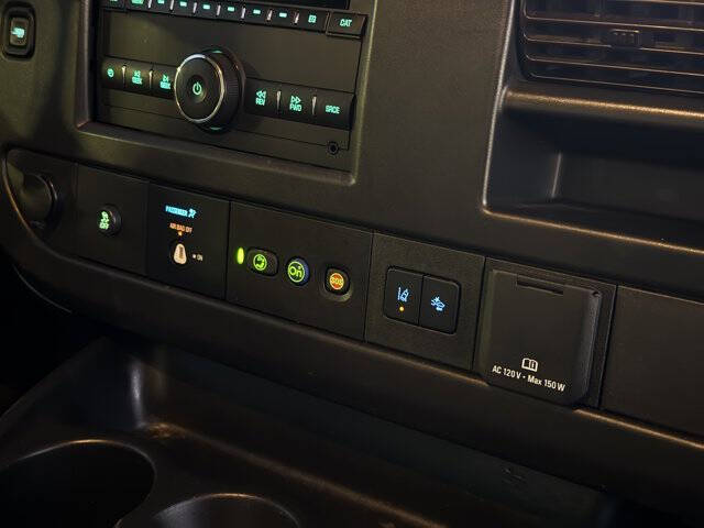 2021 Chevrolet Express 2500