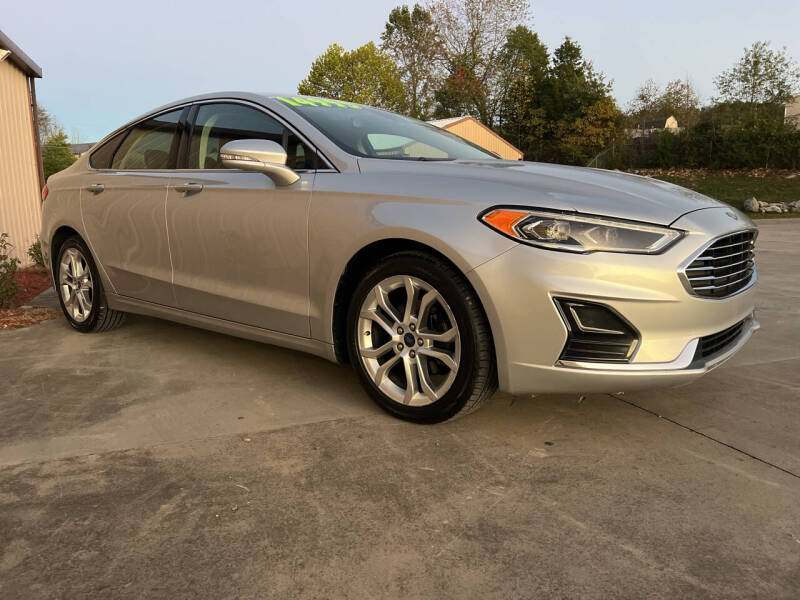 2019 Ford Fusion SEL photo 3