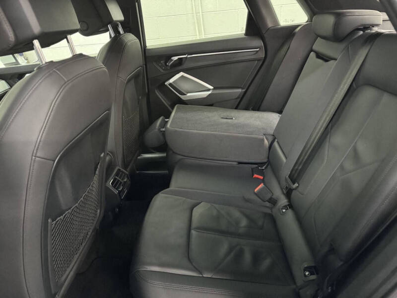 2019 Audi Q3 quattro Premium 45 TFSI