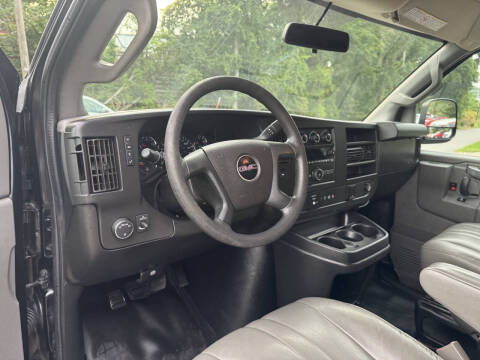 2019 GMC Savana 2500