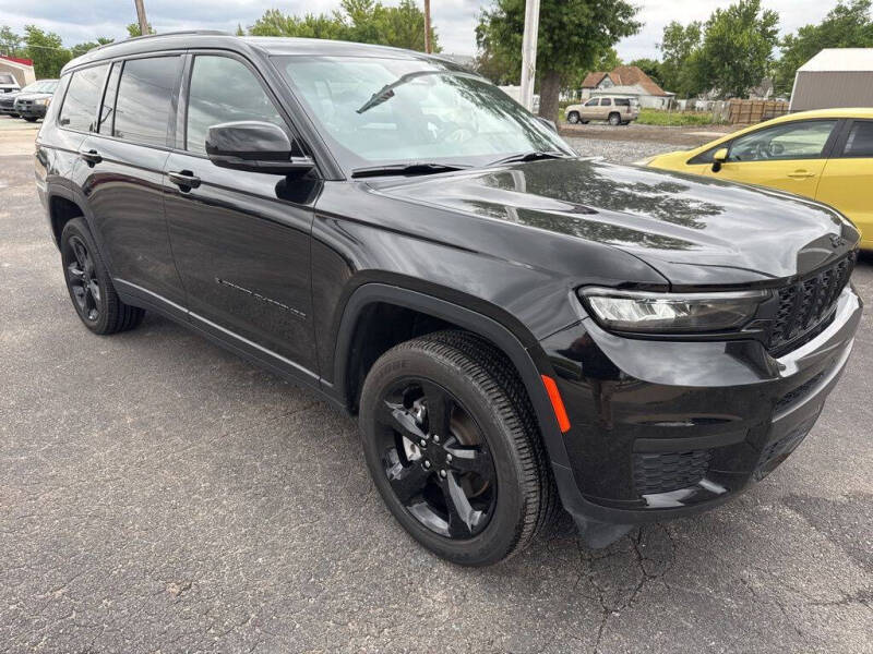 2022 Jeep Grand Cherokee L Altitude's photo