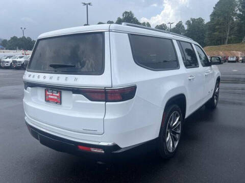 2024 Jeep Wagoneer L Series III