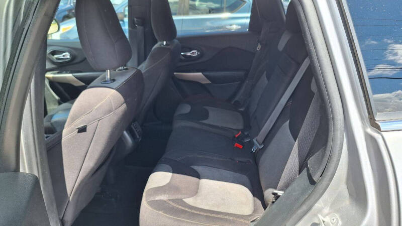 2018 Jeep Cherokee Latitude