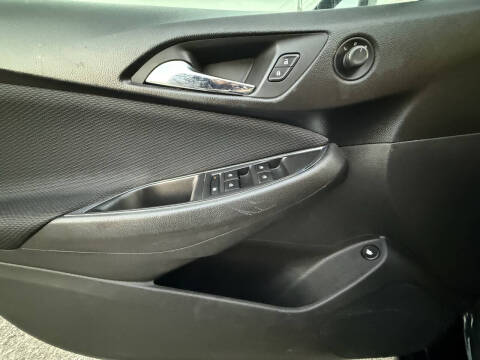 2017 Chevrolet Cruze LS Auto