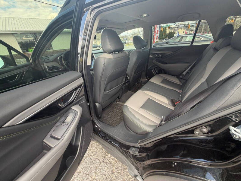 2022 Subaru Outback Onyx Edition XT
