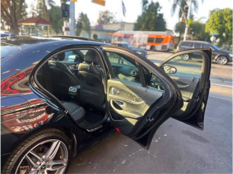 2018 Mercedes-Benz E-Class E 300