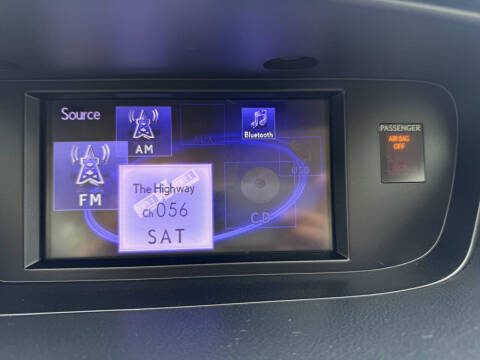 2013 Lexus ES 300h