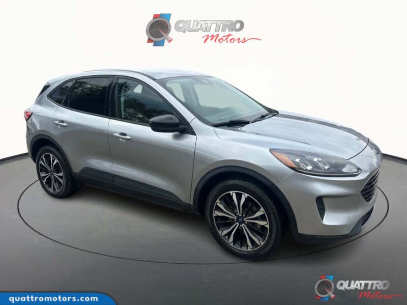 2021 Ford Escape SE