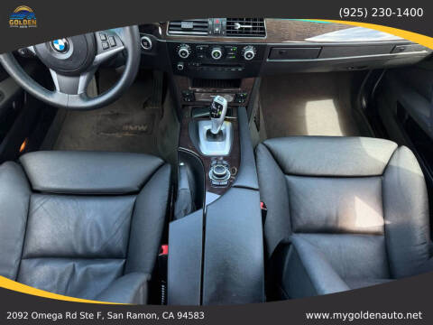 2009 BMW 5 Series 528i