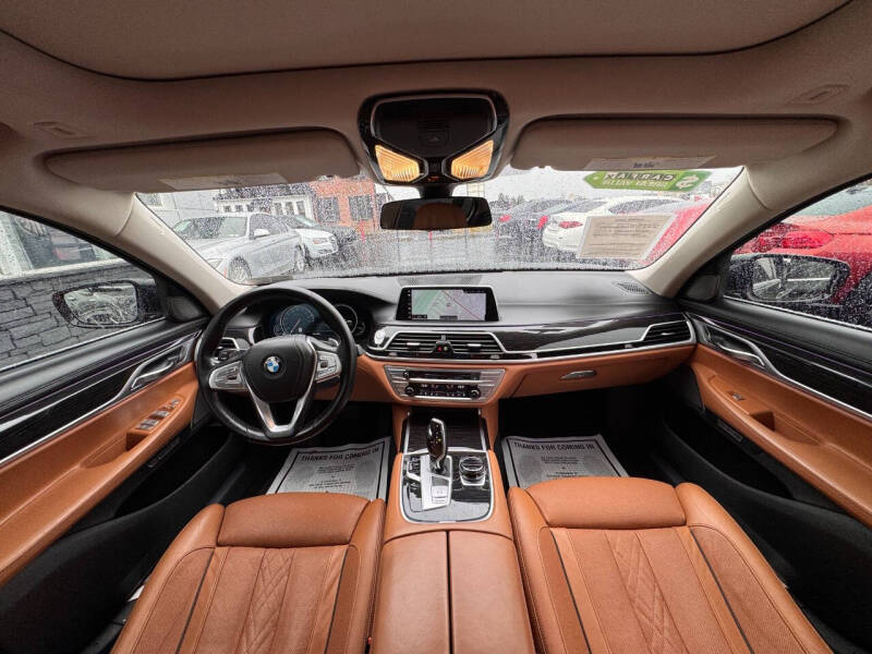 2018 BMW 7 Series 740i xDrive