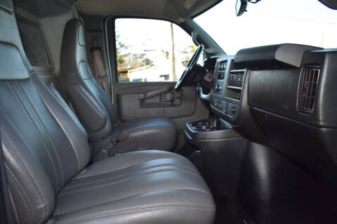 2021 Chevrolet Express 2500