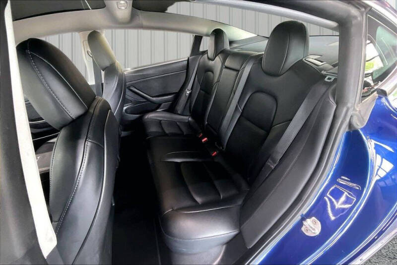 2021 Tesla Model 3 Standard Range Plus