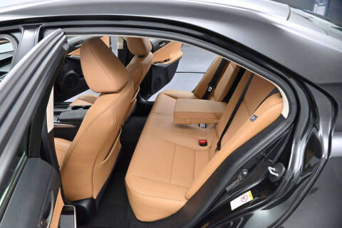 2019 Lexus IS 300