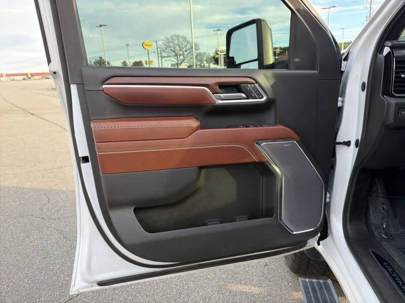 2024 GMC Sierra 3500HD