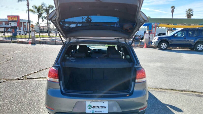 2010 Volkswagen GTI Base PZEV