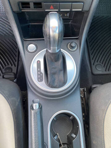 2018 Volkswagen Beetle 2.0T Coast