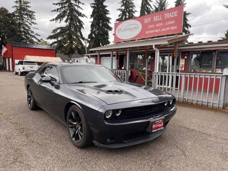 2017 Dodge Challenger SXT