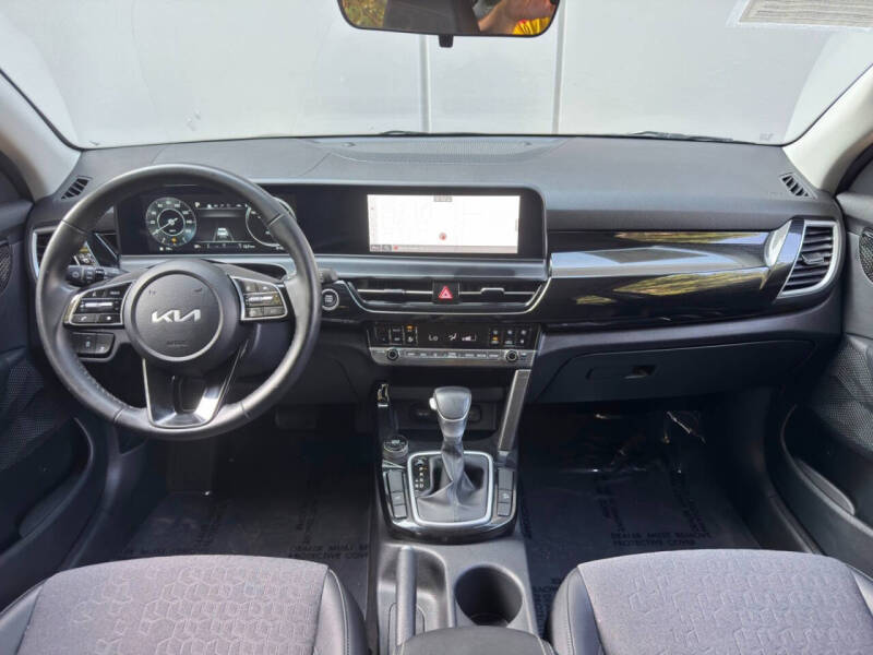 2024 Kia Seltos S