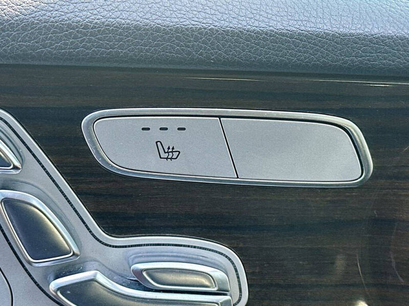 2016 Mercedes-Benz C-Class C 300