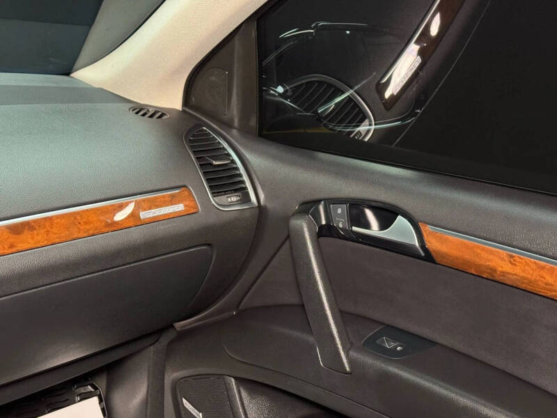 2015 Audi Q7 3.0T quattro Premium Plus