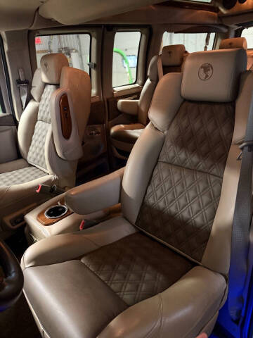 2023 GMC Savana 2500
