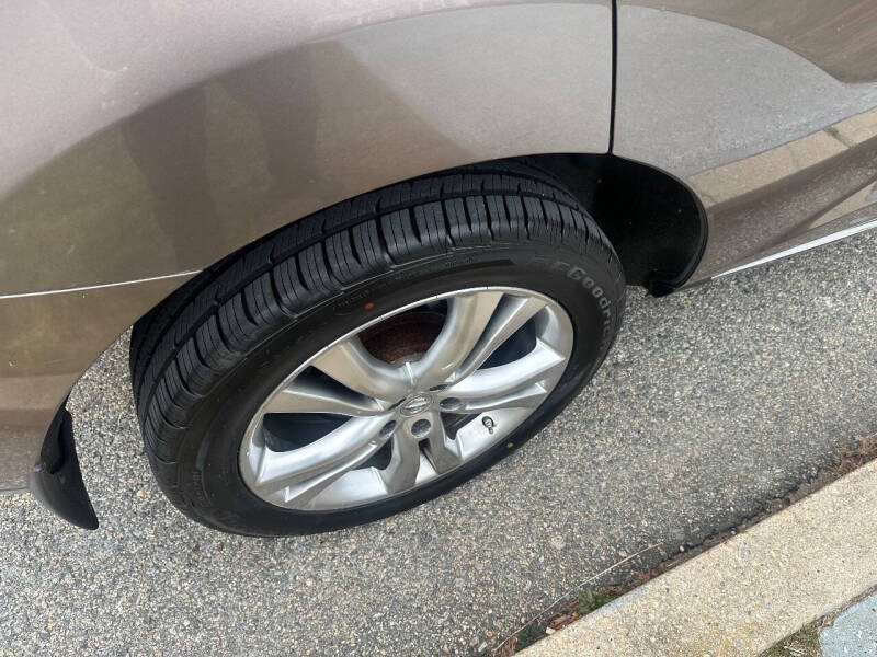 2010 Nissan Murano LE