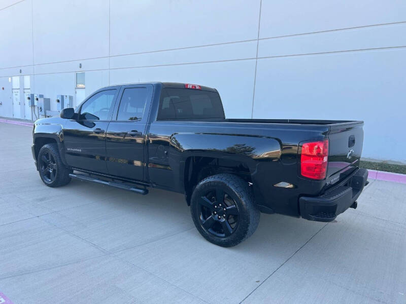 2017 Chevrolet Silverado 1500 Custom