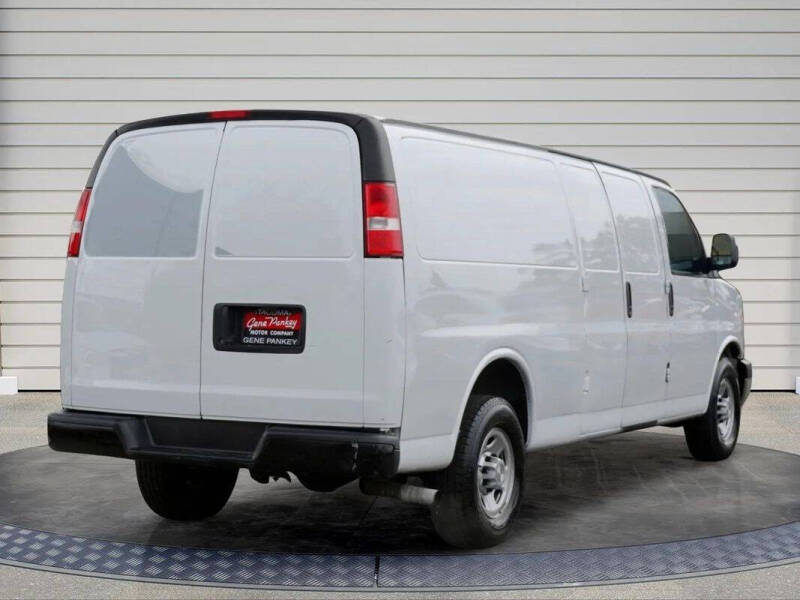 2018 Chevrolet Express 3500