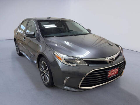 2016 Toyota Avalon XLE