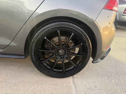 2018 Volkswagen Golf R 4Motion