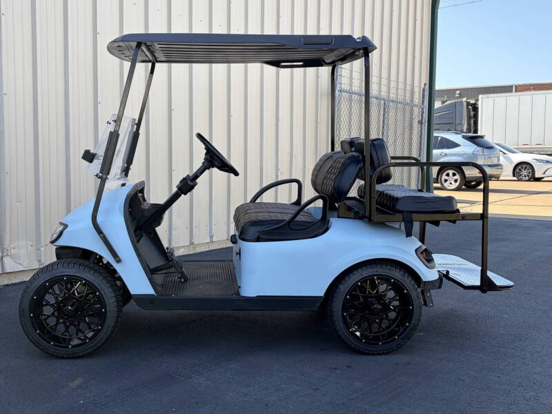 2019 E-Z-GO TXT