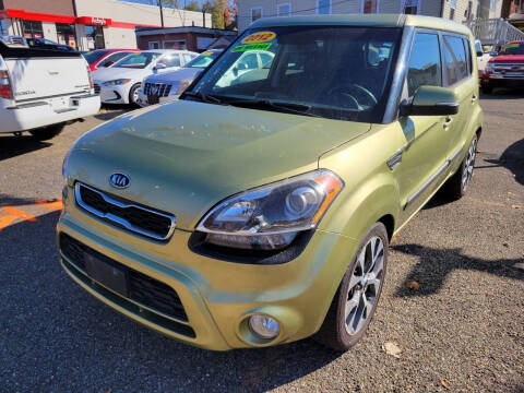 2012 Kia Soul for sale at Signature Auto Group in Massillon OH