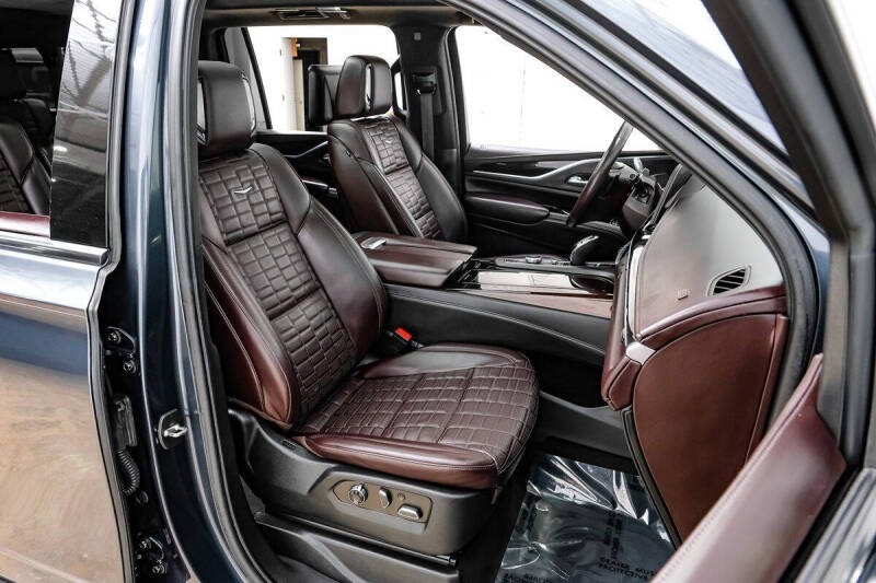 2021 Cadillac Escalade ESV Sport Platinum