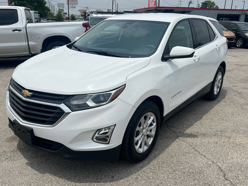 Used 2020 Chevrolet Equinox LT with VIN 3GNAXKEV2LS580999 for sale in Garland, TX