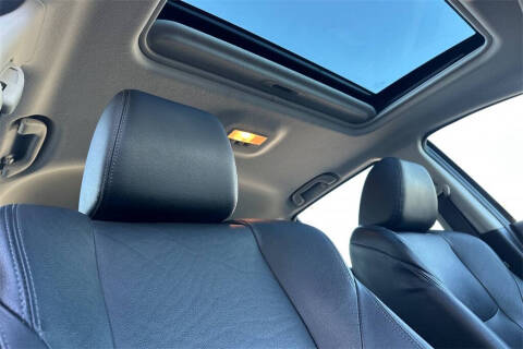 2012 Mazda MAZDA3 i Grand Touring