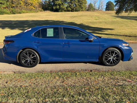 2024 Toyota Camry SE Nightshade