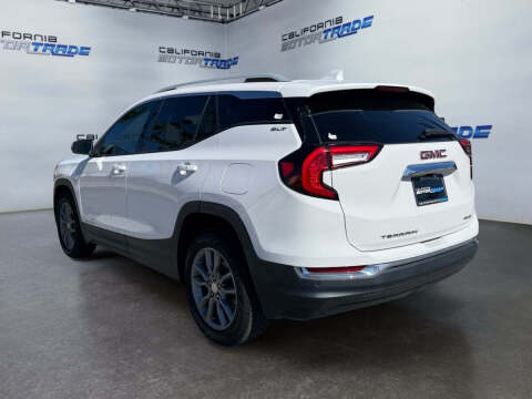 2022 GMC Terrain SLT