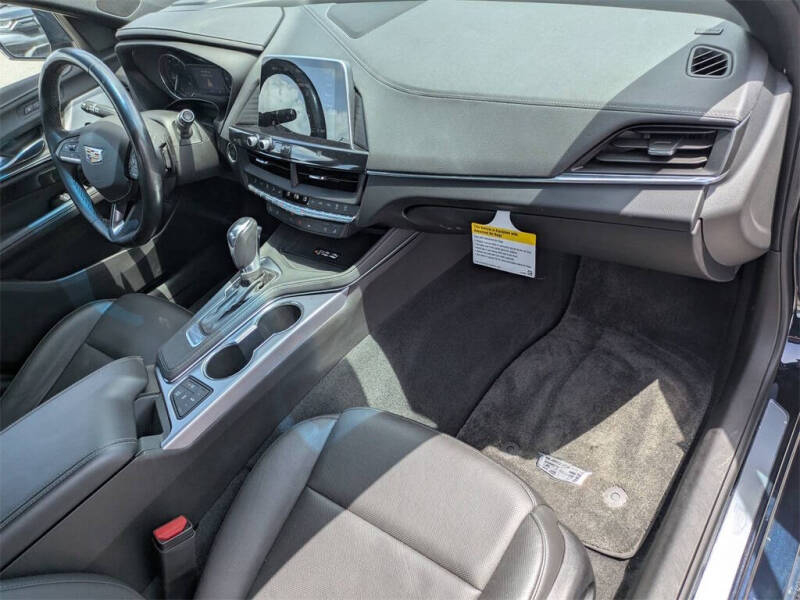 2021 Cadillac CT4 Premium Luxury