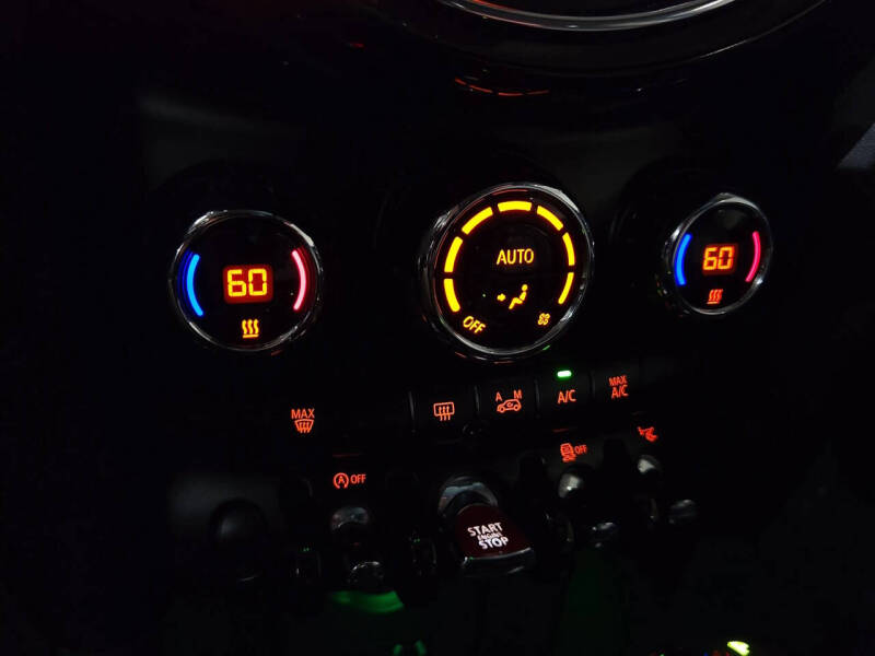 2016 MINI Hardtop 2 Door Cooper