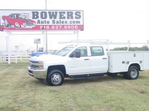 2018 Chevrolet Silverado 3500HD CC for sale at BOWERS AUTO SALES in Mounds OK