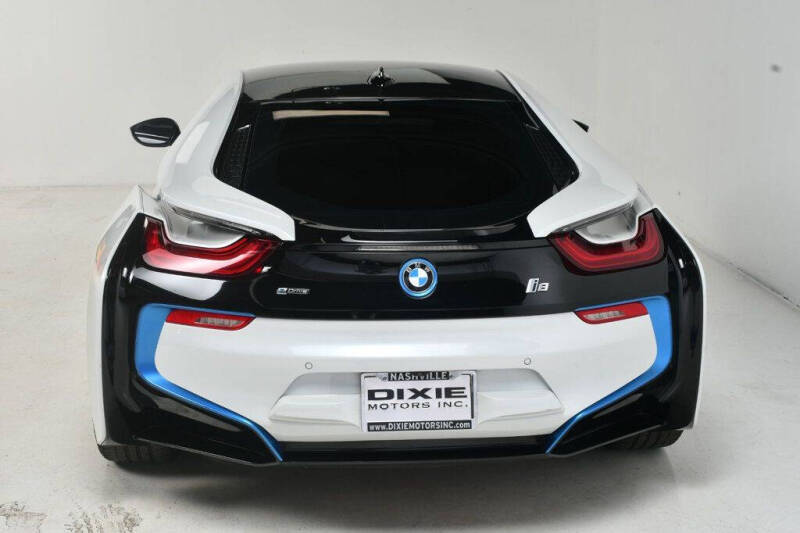 2015 BMW i8