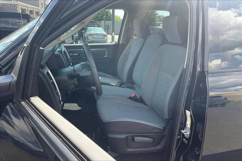 2024 RAM 1500 Classic