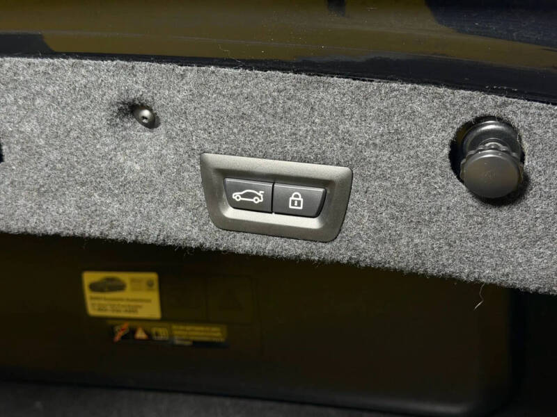 2016 BMW 5 Series 528i