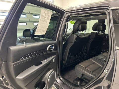 2018 Jeep Grand Cherokee Summit