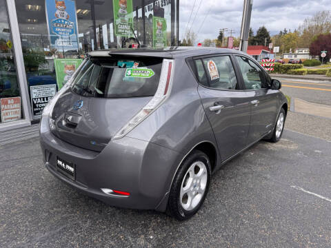 2015 Nissan LEAF S